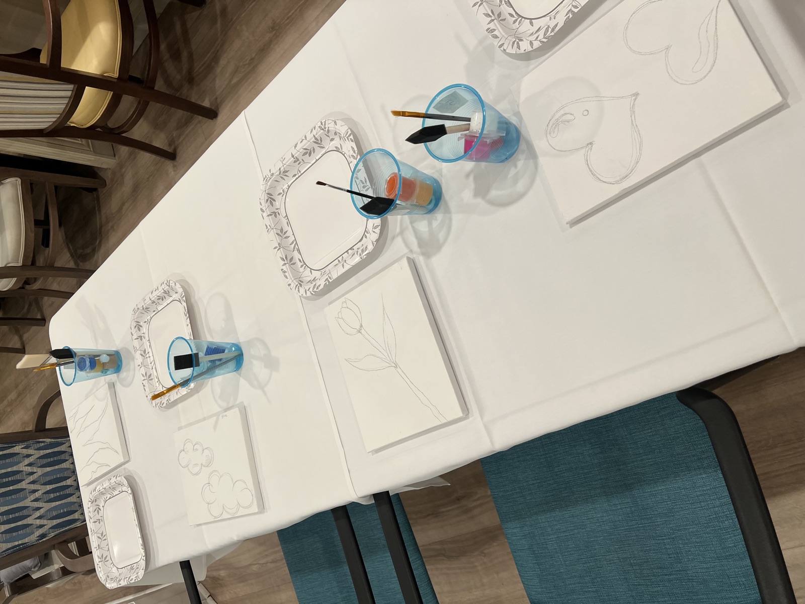 Sip & Paint, ready to begin